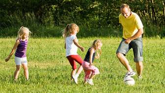 Bewegung trotz Herzerkrankung bei Kindern